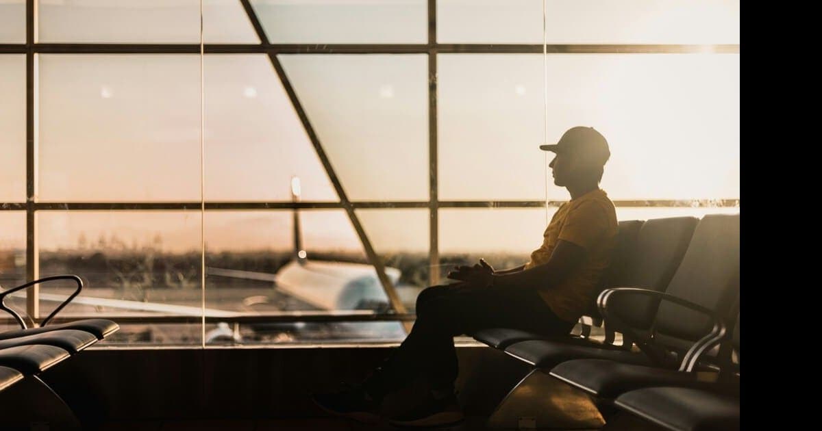 Turn a 6-hour airport wait into an urban adventure.